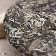 HelloYoung First Class White Peony White Tea Floral Fragrance Fuding White Tea 350g