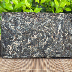 250g Laobanzhang Ancient Tree Pu'er Tea Raw Tea Brick Tea Yunnan Menghai Pu'er