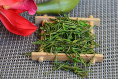 HelloYoung New Organic White Tea Super Anji baicha needle Tea for Health Care Tea 100g