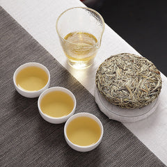 HelloYoung 100g white hair silver needle Yunnan small cake moonlight white old white tea