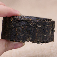 HelloYoung Top-Grade Weight Loss Health Drink85g White Tea Old Shoumei Small Tea Cake