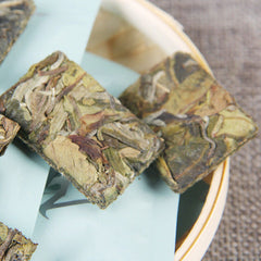 HelloYoung 500g Premium Yunnan High Mountain Ancient Tree Honey Fragrance Tea White Tea