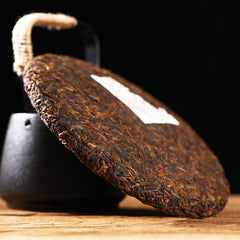 357g Yunnan Pu'er Tea Golden Bud Tribute Cake Cooked Tea Cake Old Ripe Tea