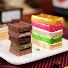 Meiji Piano Chocolate Milk Strawberry Sandwich Chocolate Japan Snack 120g / Bag