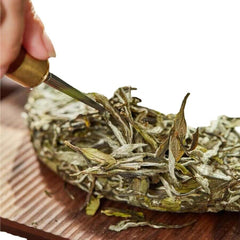 HelloYoung 100g Fuding High Mountain Sunlight White Tea White Peony Tea Cake Floral Aroma