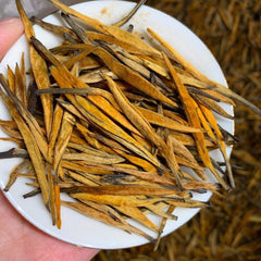 Yunnan Dian Hong Tea Fengqing Big Golden Needle Black Tea Bulk Tin 500g