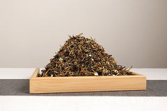 HelloYoung 500g Yunnan Dian Hong tea Jasmine tea Yunnan Fengqing Dian Hong Mao Feng tea
