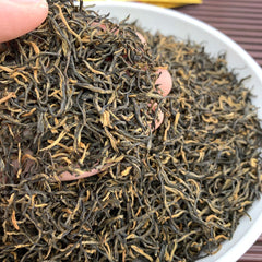 Fujian Wuyi Black Tea Jin Jun Mei Flower Fragrance Bulk Black Tea Tin 500g