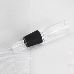 High Quality Mini Red Wine Aerator New Portable Travel Magic Decanter Essential Wine Quick Acrylic Aerator Pourer Decanter