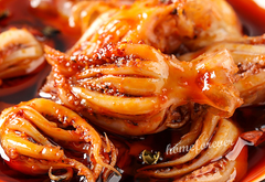 60g x 2 Beutel Liangpinpuzi Pikante Tintenfisch-Snacks Spicy Squid Claw