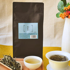 HelloYoung Premium Handmade Yunnan Moonlight Beauty White Tea loose leaf 50g
