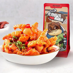Three Squirrels Spicy Chicken Feet Without Bone Snacks 三只松鼠无骨凤爪香辣味
