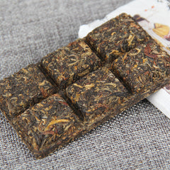HelloYoung TeaYunnan Muzhi Dianhong Red Rhyme Small Brick 50gPc Mini Black Tea
