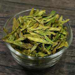 HelloYoung Chinese Green Tea Dragon Well Lung Ching Tea Xihu Long Jing Longjing 100g