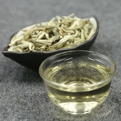HelloYoung Silver Needle Tea Baihao Yingzhen White Tea Natural Chinese Tea