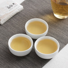 HelloYoung 50g Yunnan Old White Tea White Peony alpine sun-dried date medicinal fragrance
