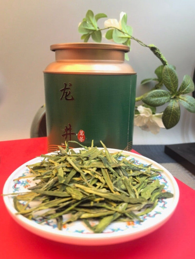 Authentic Longjing Tea Strong Bean Aroma Loose Leaf Rainy Season Premium Pieces