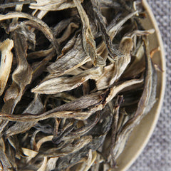 HelloYoung Weight Loss Natural Yunnan White Tea Bulk Bud Pu'er Raw Tea Healthy Drink 500g