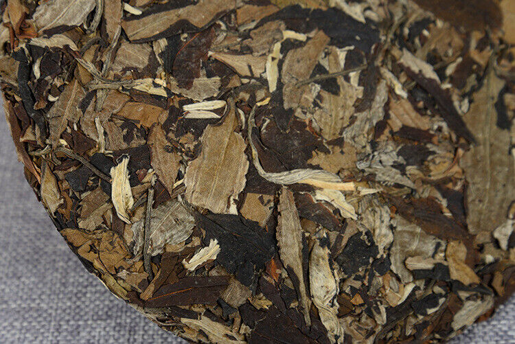HelloYoung 357g Yunnan Pu'er Tea Ancient Tree White Tea Moonlight Beauty White Tea Cake