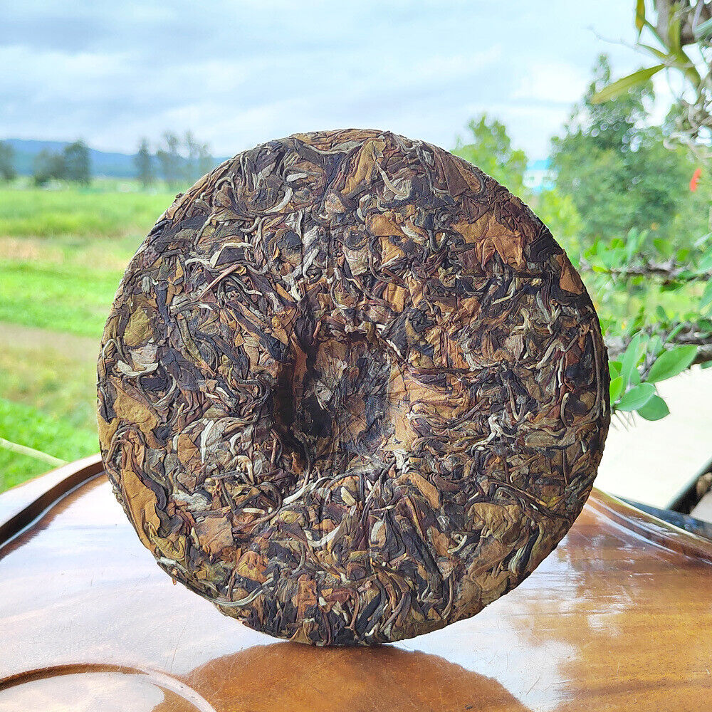 HelloYoung 300g White Tea Yunnan Pu'er Tea Moonlight White Pu'er Old Tree White Tea Cake