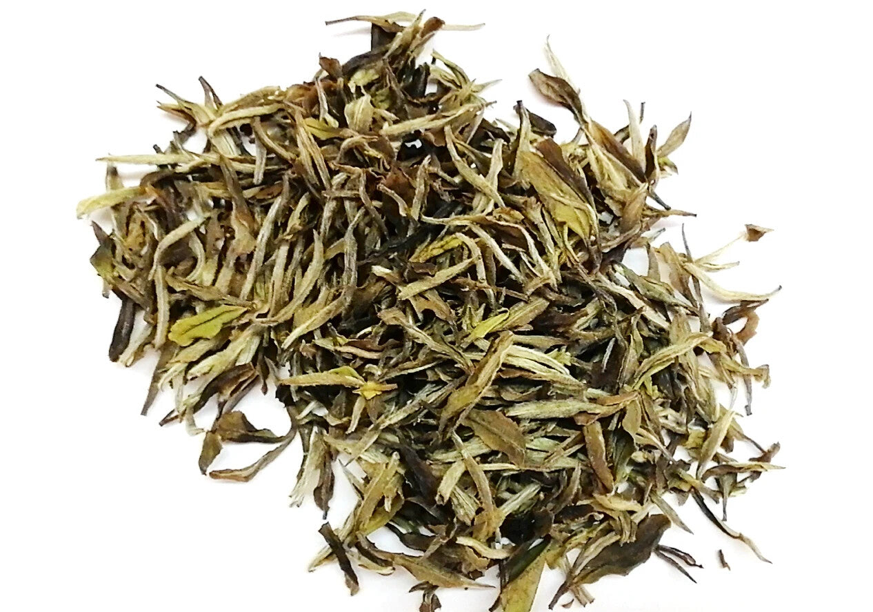 Free Sample Top Quality Organic White Tea Silver Needle Tea Bag Gift Box Loose