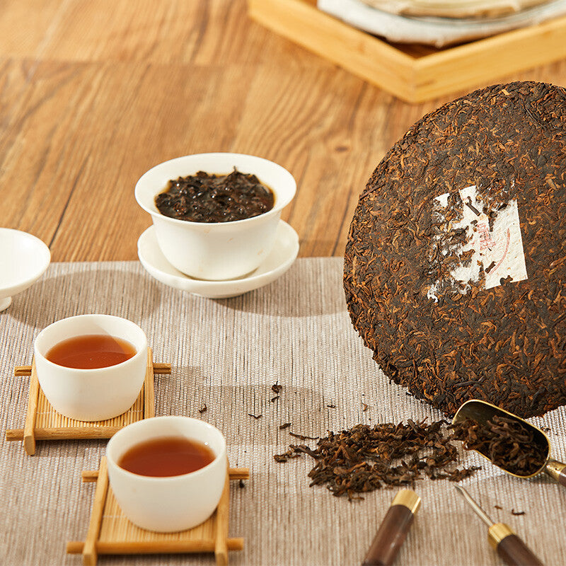 357g 8562 TAETEA Ripe Pu-erh Pressed Tea 1701 MengHai Dayi Ripe Puer Tea Cake