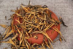 HelloYoung New Dianhong Black Tea Bud Need Gold Grade Gold Dianhong Single Bud Tea250g