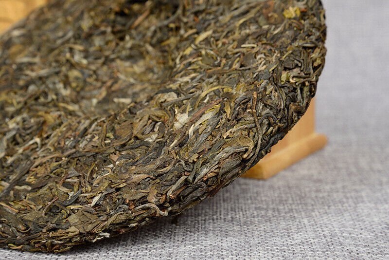 Yunnan Pu'er tea cake 357g, raw cake, ancient tree tea 357g