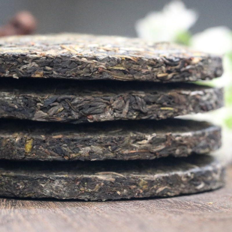 [Chance, Richesse, Longévité et Bonheur] Thé Puerh Cru Gâteau Pressé Thé 100G