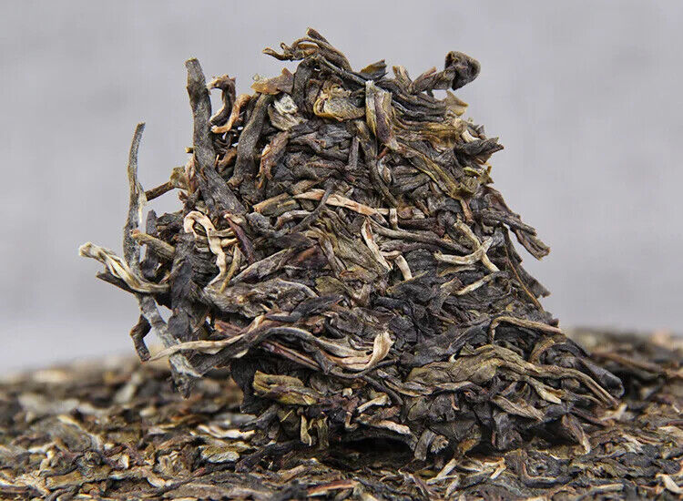 357g Collection Yiwu Ancient Tree Pure Pu'er Tea Raw Tea Yunnan Qizi Cake Tea