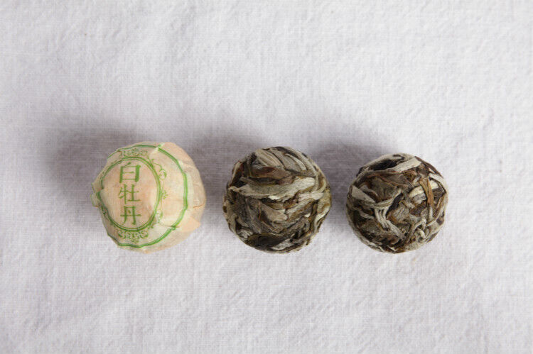 HelloYoung 500g loose Fuding white tea before Qingming Mountain sunshine White peony tea