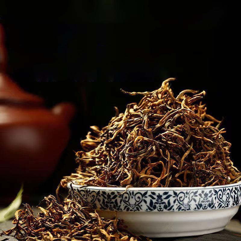 Premium Luzhou-flavor Golden Bud Black Tea New Tea Authentic Dianhong Tea
