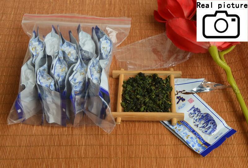 HelloYoung Top Grade Oolong Tea Vacuum TieGuanYin Tea Organic Natural Health Care 80g