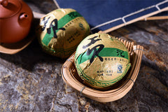 100g Yunnan Old Tea Tree Puer Tuo Tea Shen Pu'er Tea Royal Raw Pu-erh Green Tea