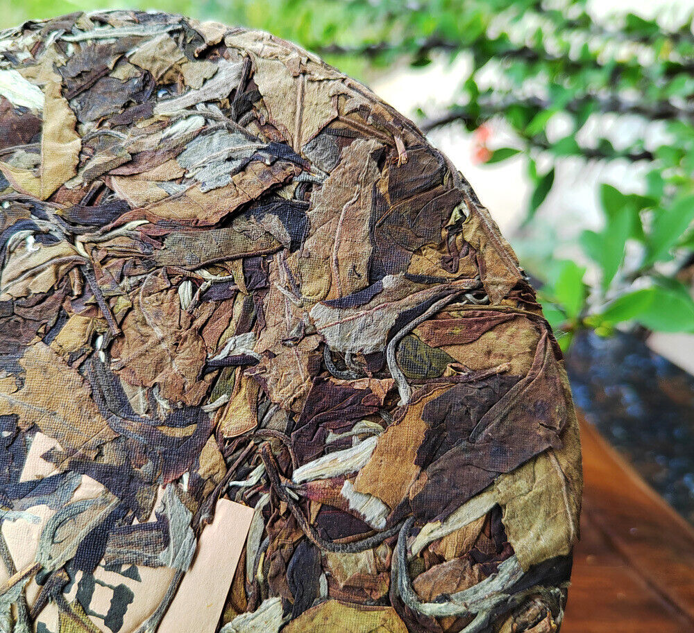 HelloYoung 300g White Tea Yunnan Pu'er Tea Moonlight White Pu'er Old Tree White Tea Cake