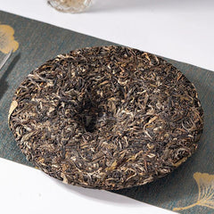 Handpicked Yunnan Pu'er Tea Ban Zhang 357g Raw Tea Cake Pu'er Tea Healthy Drink