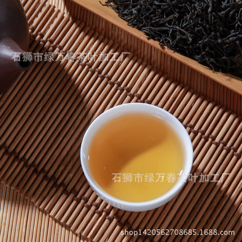 Fujian Wuyi Zhengshan Xiao Seed Black Tea Bulk New Tea 500g