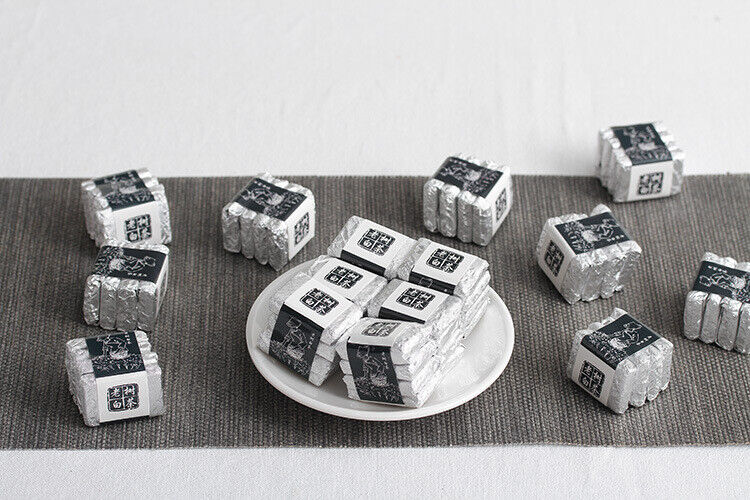 HelloYoung 500g Yunnan Pu'er Tea Old Tree White Tea Small Square Small Square Brick Bulk