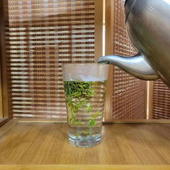 2025 West Lake Longjing First Flush 50g Natural Green Tea Fresh Spring Harvest