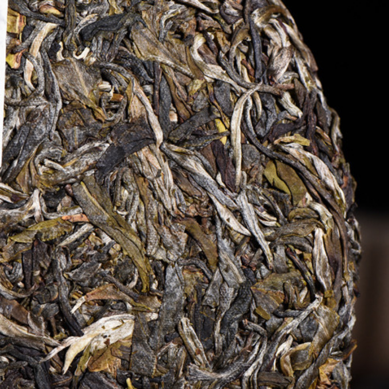 Organic Green Tea Spring Cha Tea High Mountain Ancient Tree Pu-erh Tea 357g