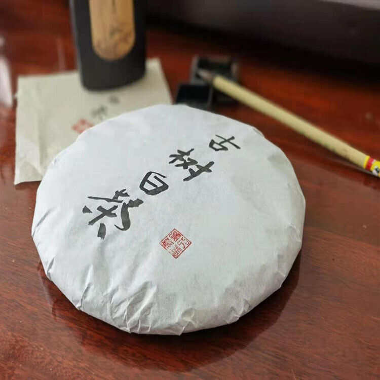 HelloYoung 357g Ancient Tree White Moonlight Yunnan Pu'er Tea White Tea Old White Tea Cake