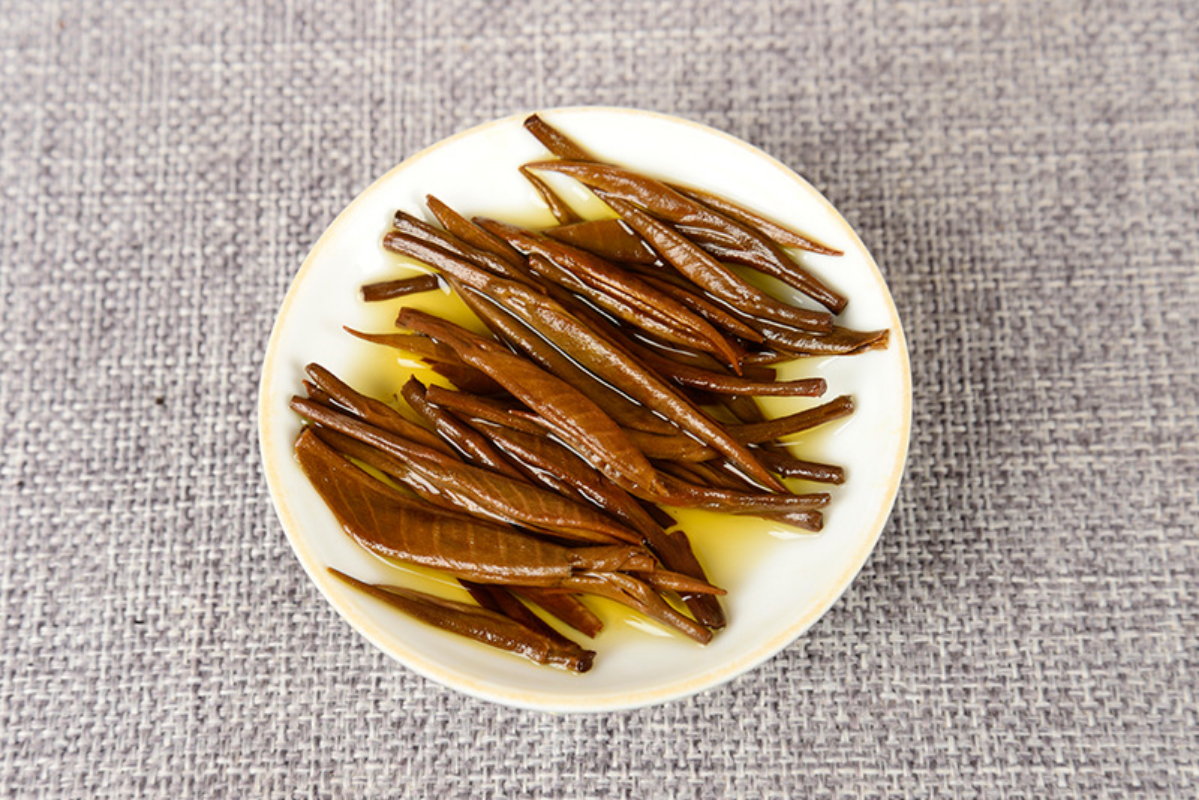Fengqing – thé noir avec aiguille dorée, bourgeon entier, bande droite, 500G