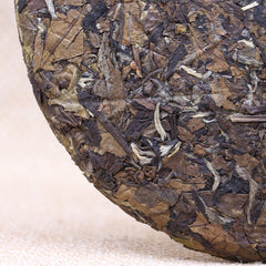 HelloYoung Healthy Drink Organic Spring 350g White Tea Top Old White Tea Cake Fuding