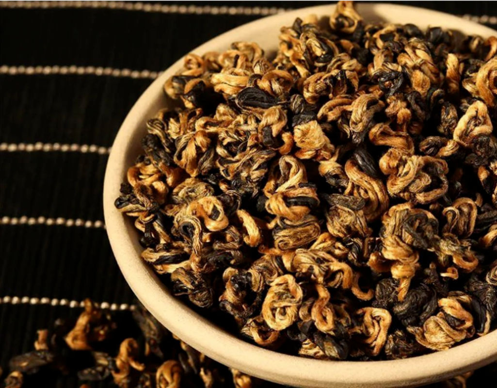 HelloYoung 200g Early Spring Dianhong Black Tea Kunming Crested Honey Rhyme Gold Screw Food
