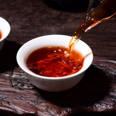 Bio Reife Pu-erh Tee Handgemachte Menghai Gekochte Schwarzer Tee Kuchen 357g