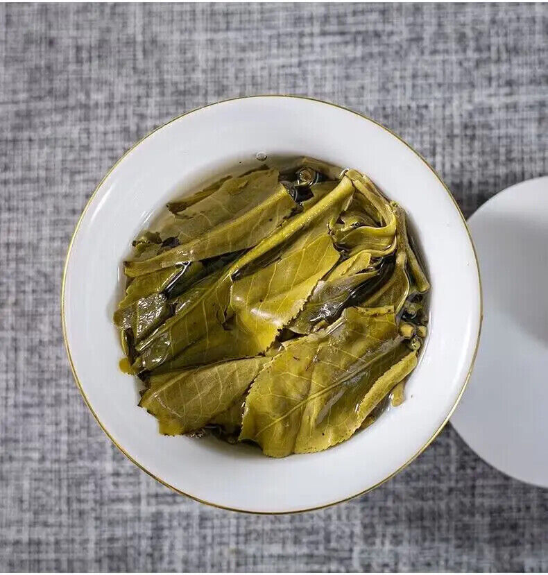 Chinese Yunnan Xigui Puer Cake 357g  Unfermented Puer Compressed Raw Puerh