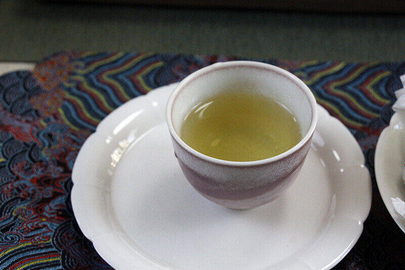 HelloYoung Yunnan white tea Jinggu Bai Hao Yinzhen Longzhu single bud moonlight white bud