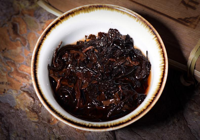 HelloYoung250g Pu Er Tea Cooked Old Pu'er Tea Brick Brown Fragrant Brick Menghai Pu-erh Tea