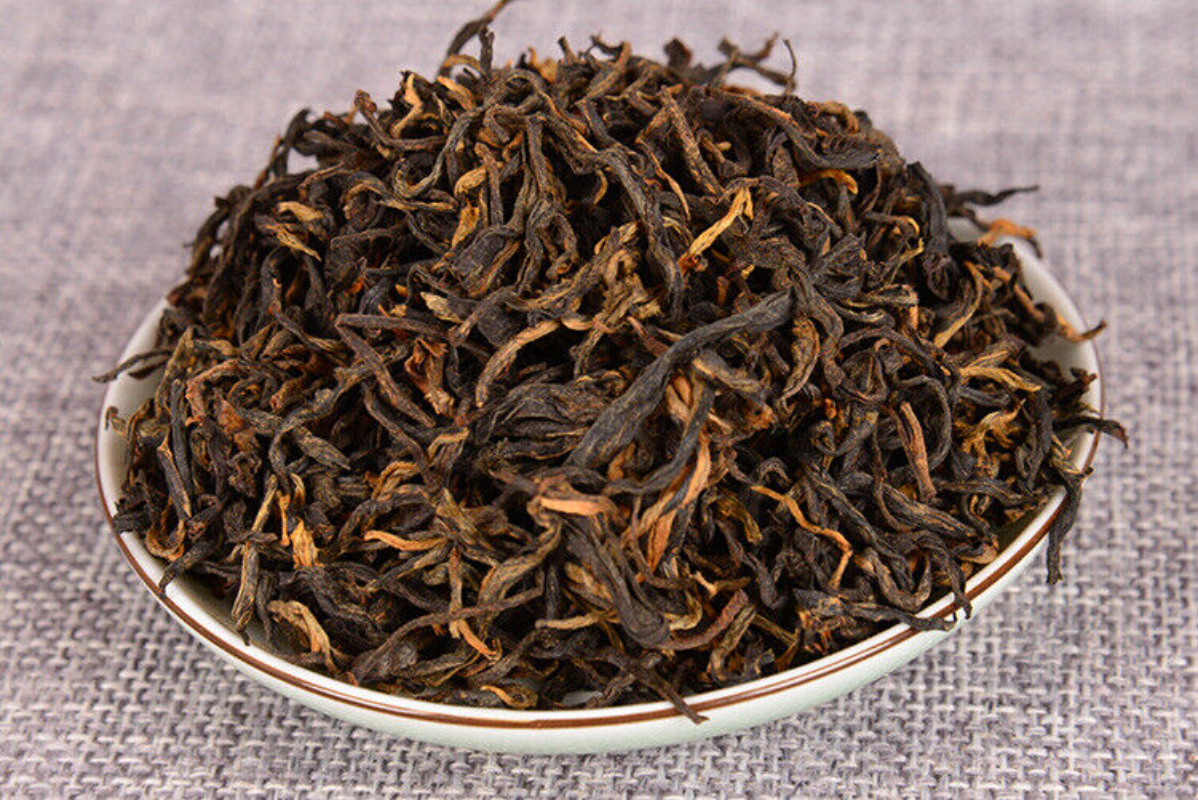 Yunnan Fengqing Black Tea Two Leaves Mao Feng Dian Hong Kung Fu Black Tea 500g