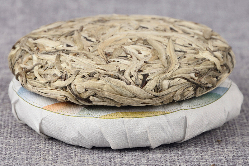 Baihao Silver Needle Yunnan White Tea Jinggu Baihao Big Bud Head 100g/cake